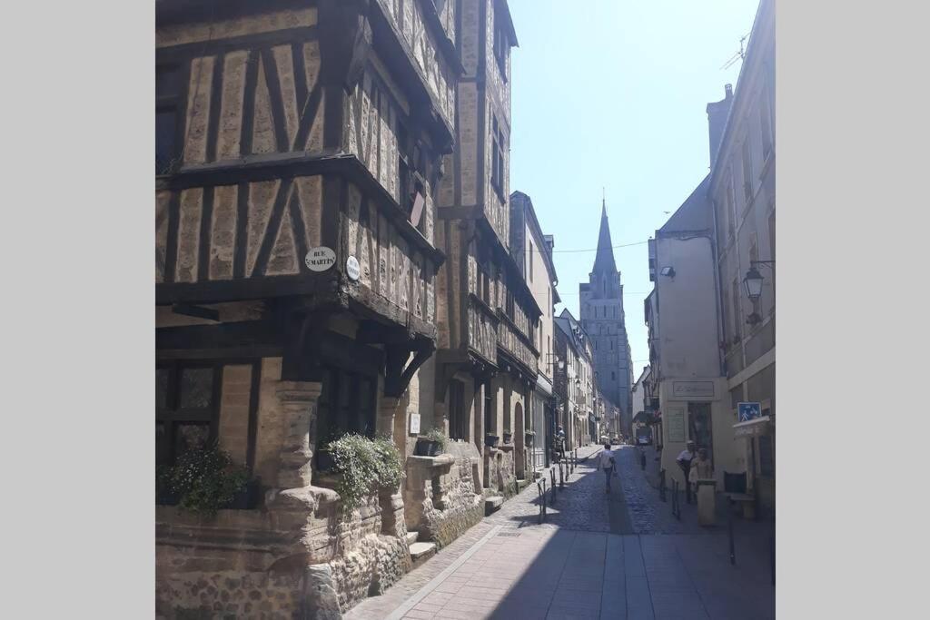 شقة Au Coeur Du Vieux Bayeux, Logement De Charme المظهر الخارجي الصورة